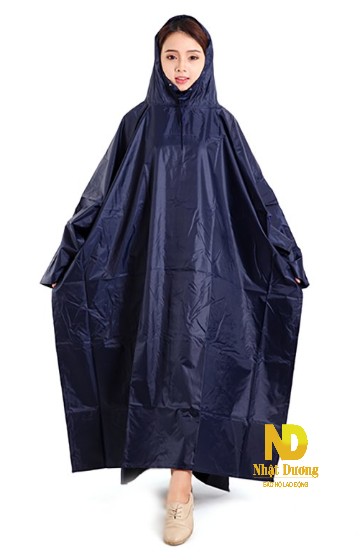 Áo mưa cánh dơi Kiểu dáng gọn nhẹ, dễ dàng gấp gọn để bảo quản.Có túi đựng thanh lịch, tiện lợi để mang theo bên mình hay để trong cốp xe cất gọn gàng.