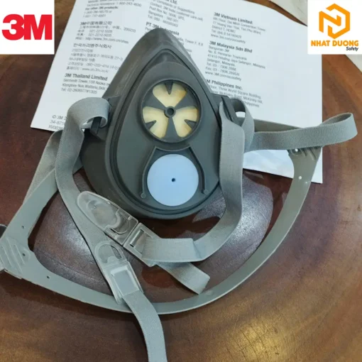 Mặt nạ phòng độc 3M™ 3100/3200