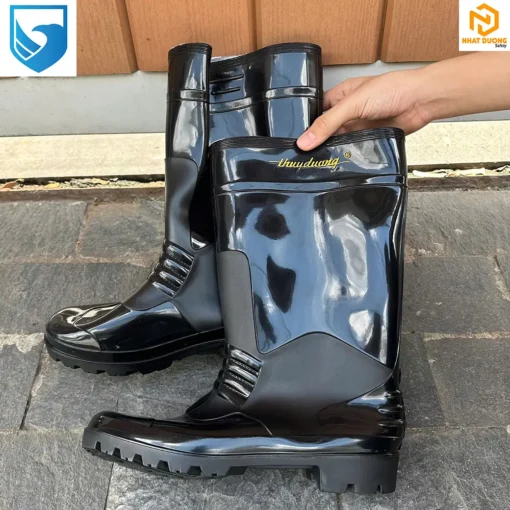 Ủng nam Thùy Dương 819 màu đen