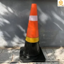 Cọc tiêu giao thông GT70ĐC cao 70cm