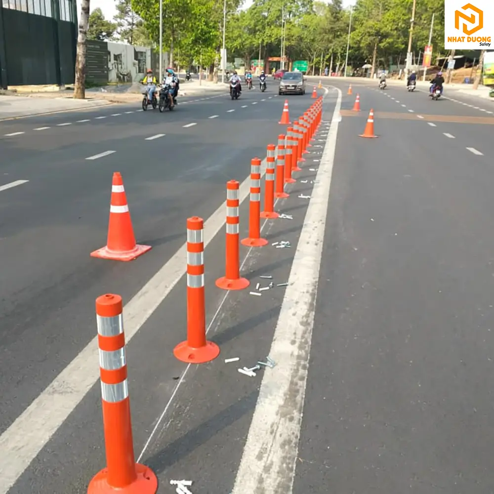 Cột chia làn đường GT75B