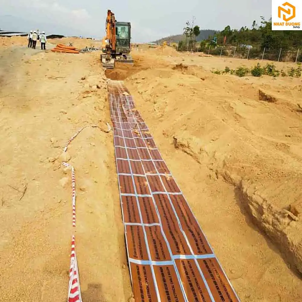 Băng cảnh báo cáp điện chôn ngầm khổ 30cm