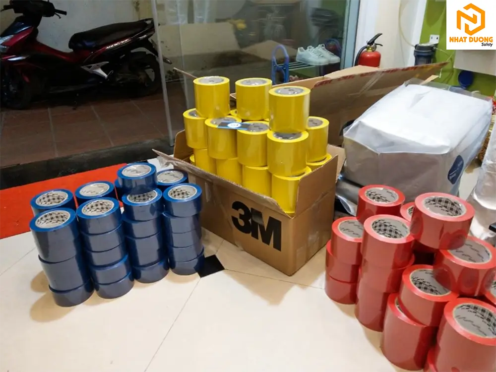 Băng keo dán nền 3M 764