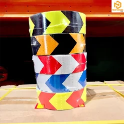 Băng keo phản quang tổ ong mũi tên lớn