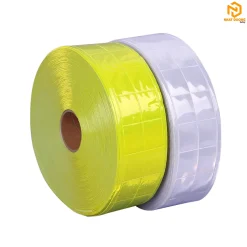 Phản quang nhựa ô vuông